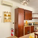 Apartment Radames House Bari