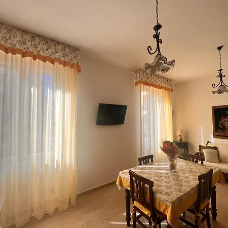 Apartament Radames House *