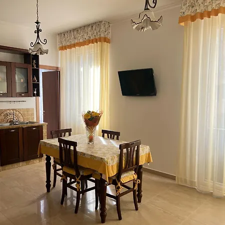 Apartament Radames House *